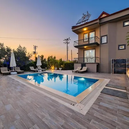 Moonshine Family Friendly Private Villa *